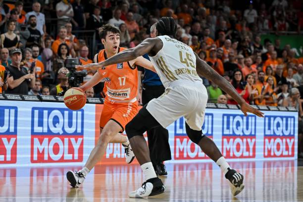 能带来的空 能带来的空